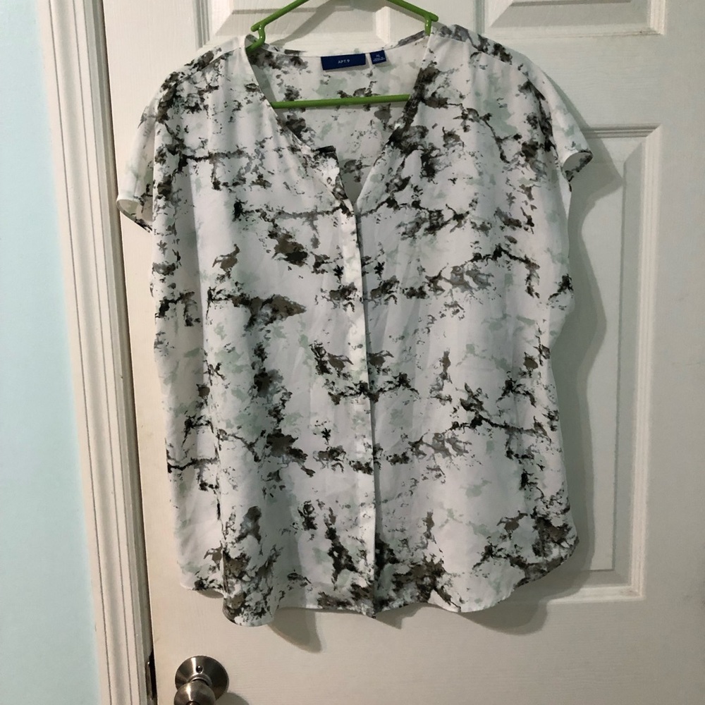 Apt. 9 Women's Black and White Blouse